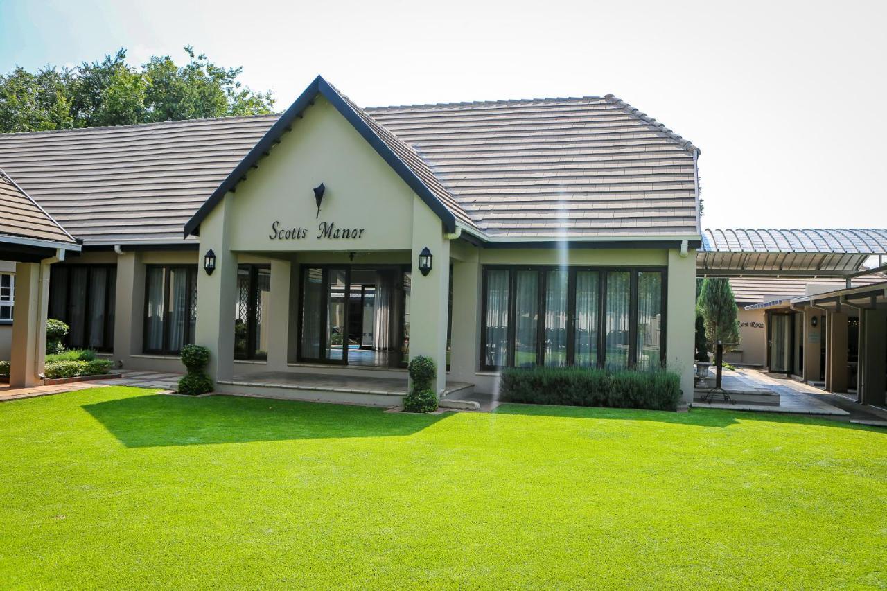Scott'S Manor Guesthouse Function And Conference Venue Lichtenburg Buitenkant foto