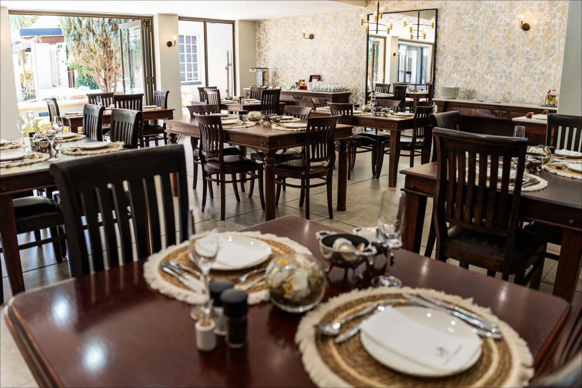 Scott'S Manor Guesthouse Function And Conference Venue Lichtenburg Buitenkant foto